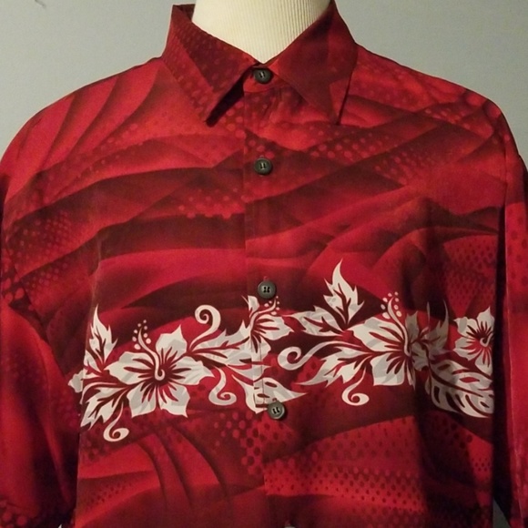 Street Culture 100% Polyester Red graphic short sl - Picture 1 of 8